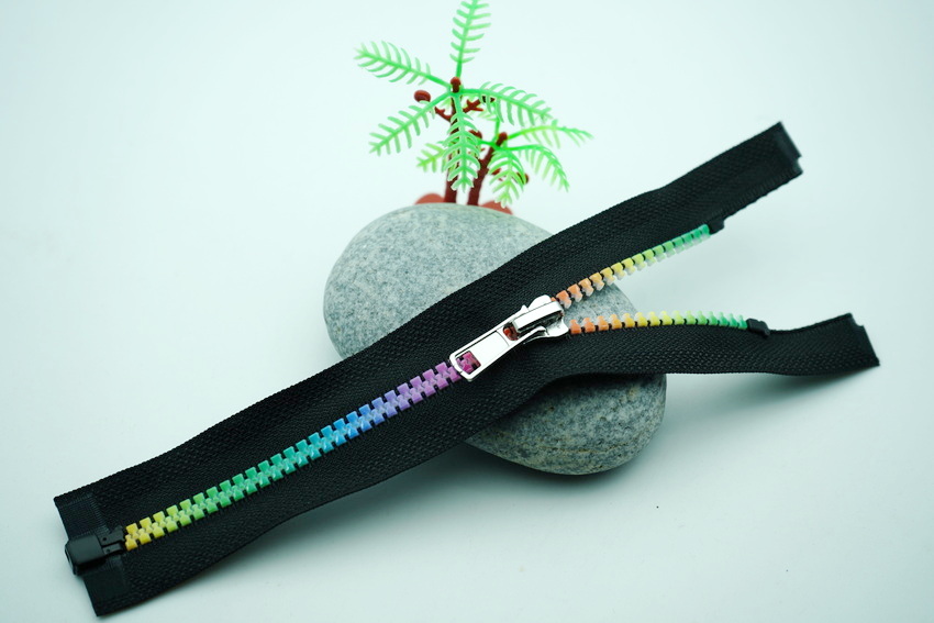 PSS-Resin Nano Teeth Zipper
