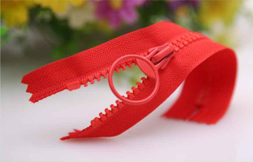 PSS-Resin zipper